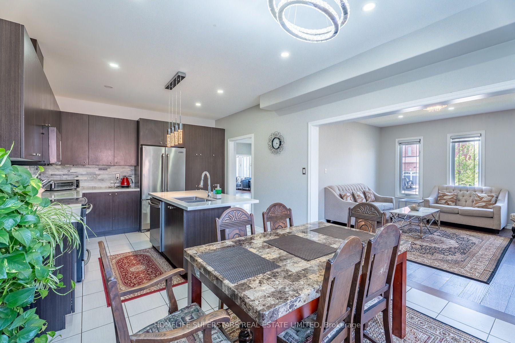 Photo 9 of 1 Walker Boulevard, New Tecumseth, Alliston — HOMEH