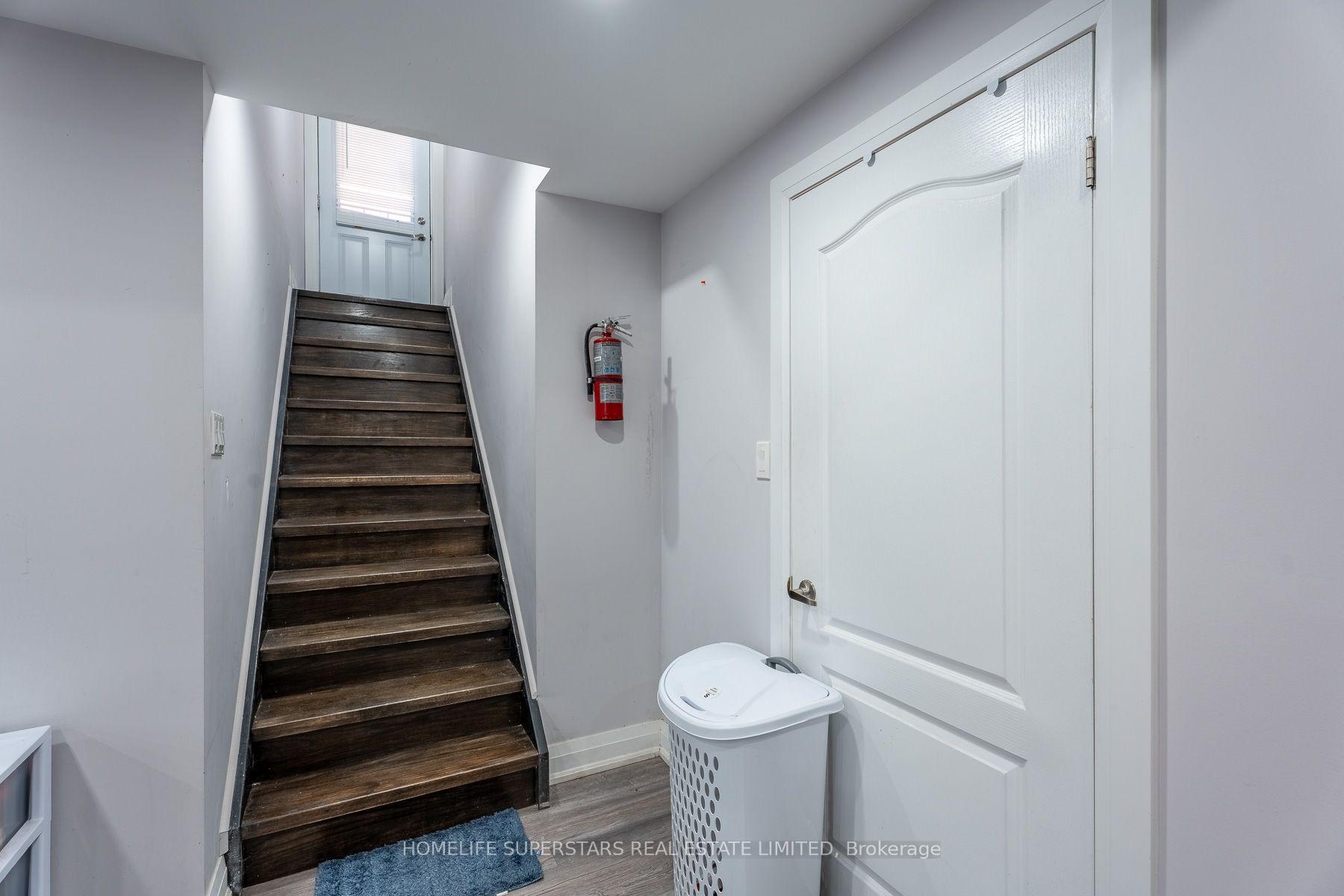 Photo 31 of 1 Walker Boulevard, New Tecumseth, Alliston — HOMEH