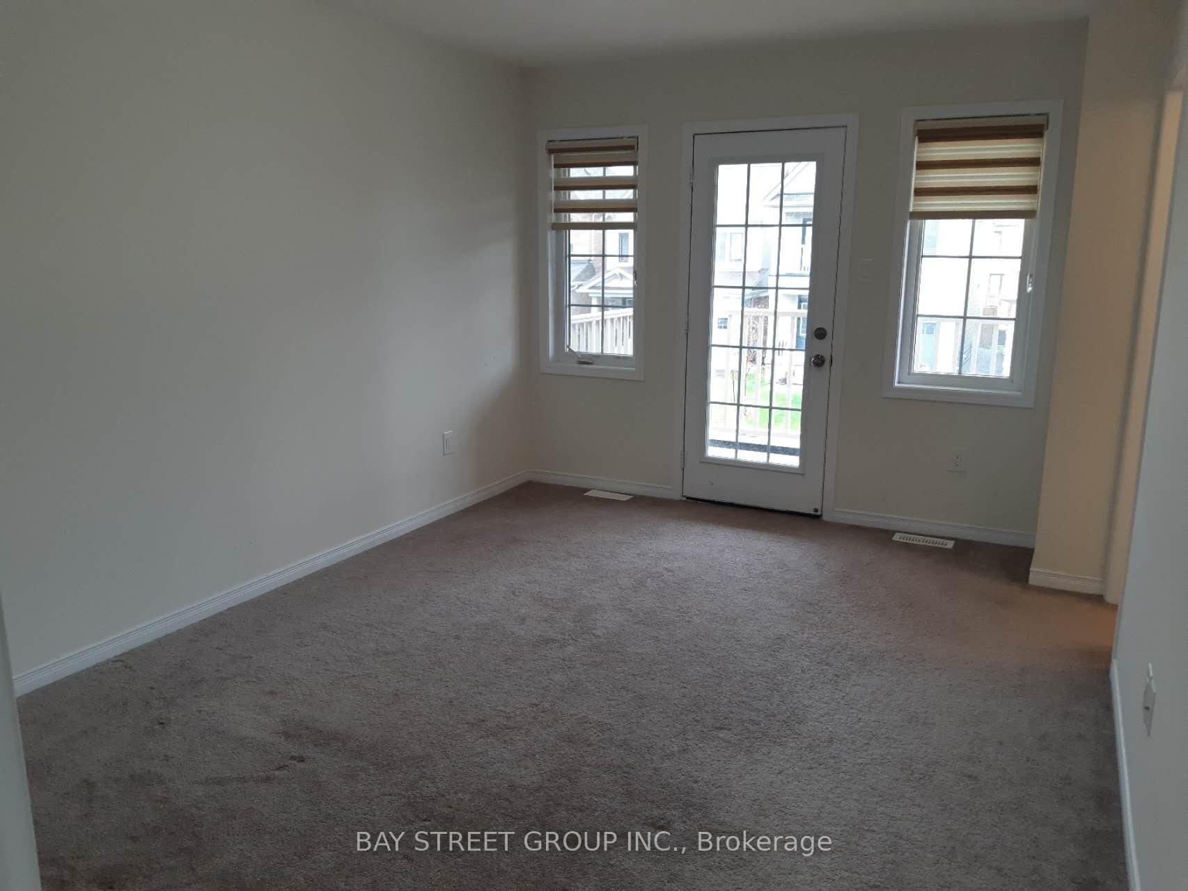 Photo 9 of 8088 Blue Ash Lane, Niagara Falls, Brown — HOMEH
