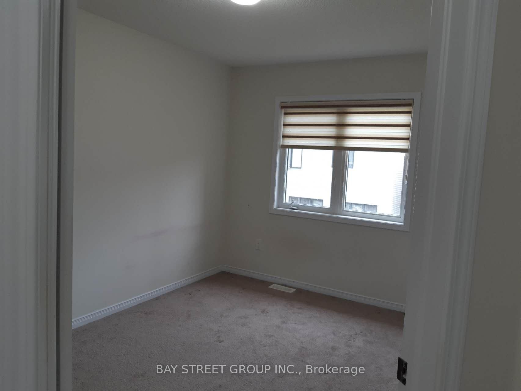 Photo 13 of 8088 Blue Ash Lane, Niagara Falls, Brown — HOMEH