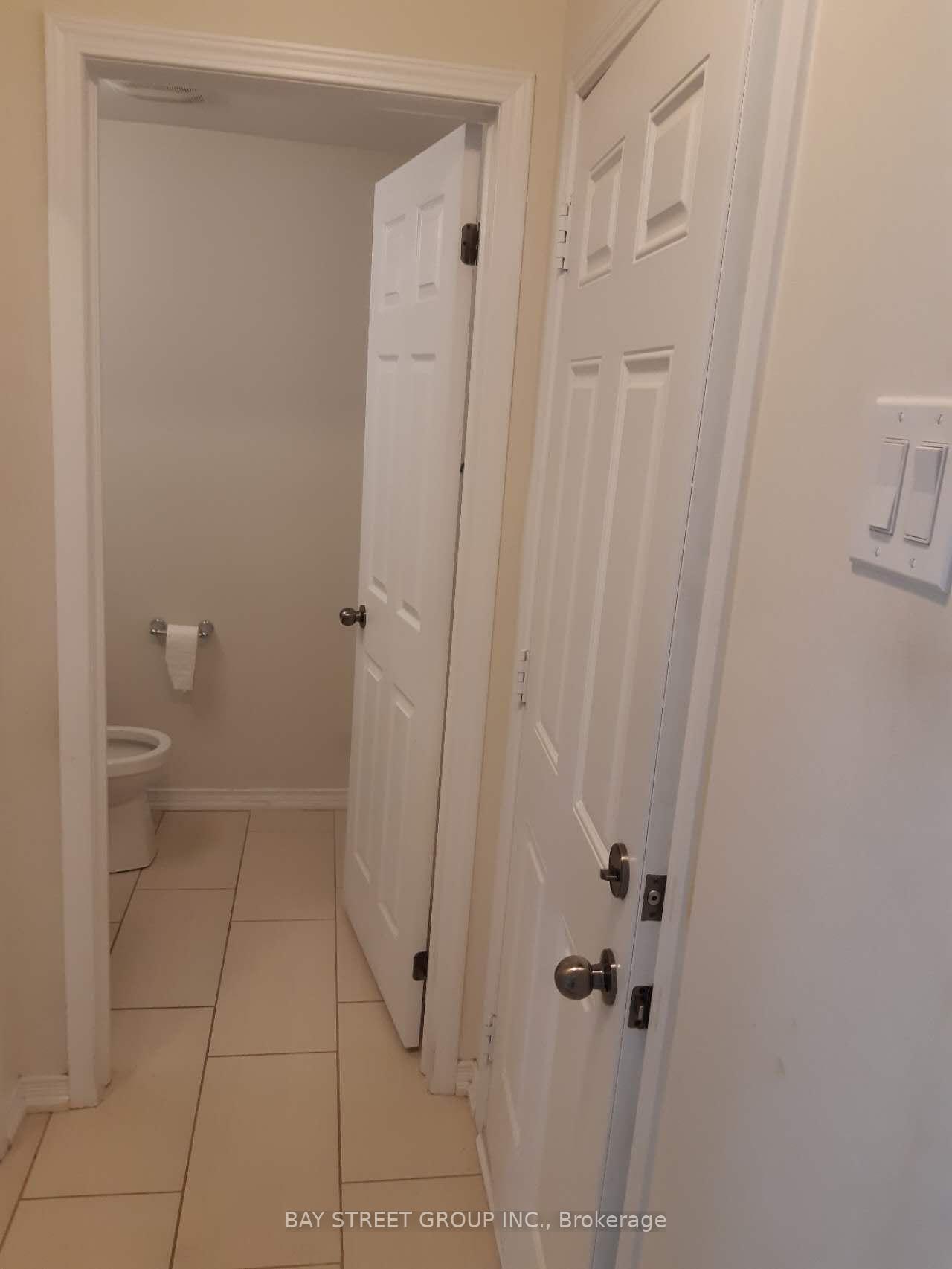 Photo 21 of 8088 Blue Ash Lane, Niagara Falls, Brown — HOMEH