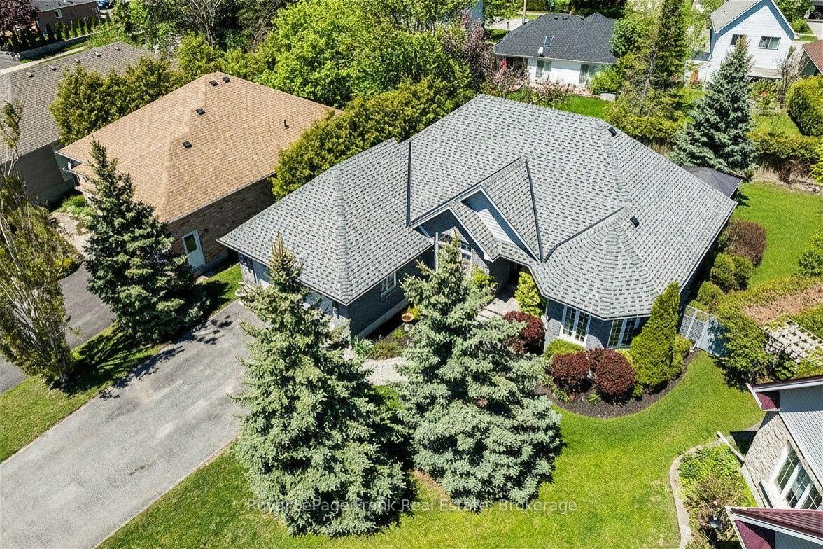 Photo 8 of 36 Lori Boulevard, Kawartha Lakes, Lindsay — HOMEH