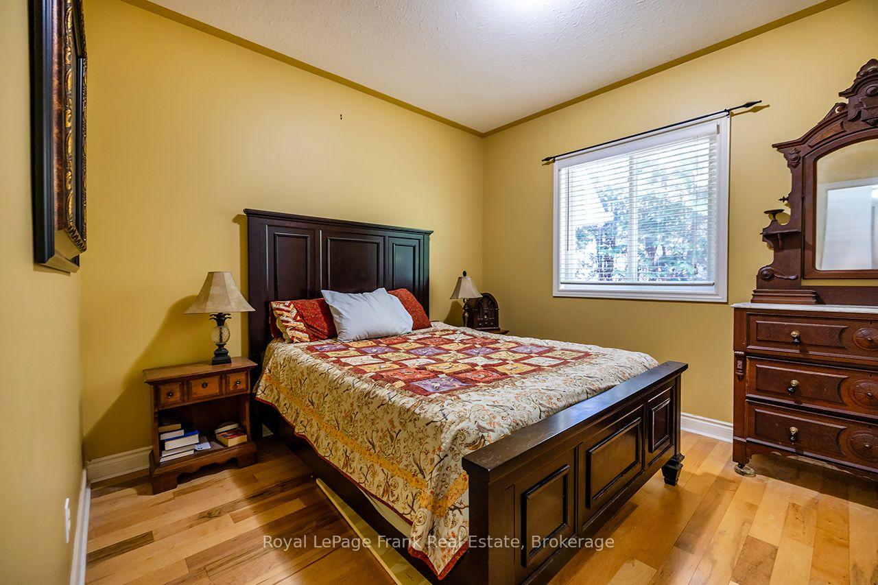 Photo 30 of 36 Lori Boulevard, Kawartha Lakes, Lindsay — HOMEH