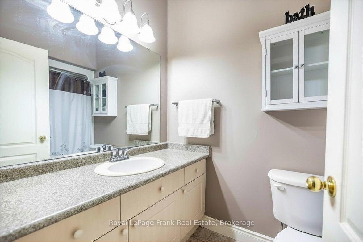 Photo 34 of 36 Lori Boulevard, Kawartha Lakes, Lindsay — HOMEH