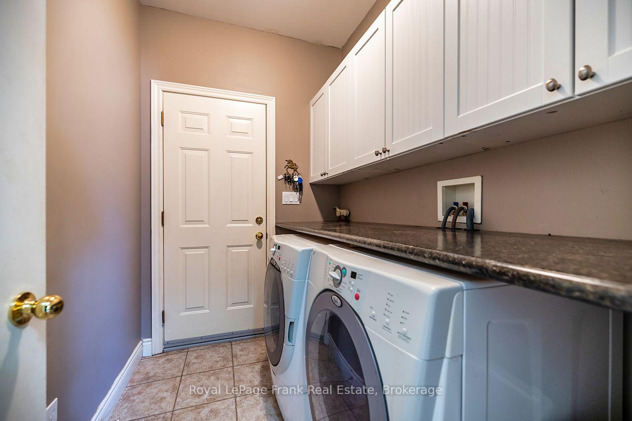 Photo 35 of 36 Lori Boulevard, Kawartha Lakes, Lindsay — HOMEH