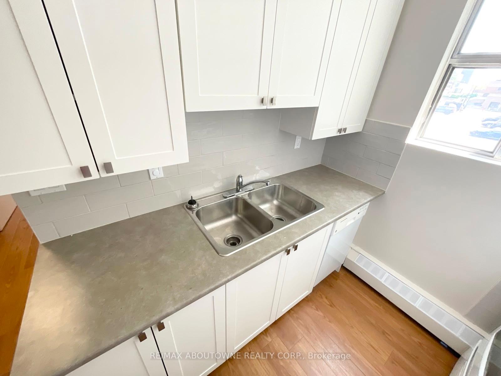Photo 9 of Unit 207, 111 Market Street, Hamilton, Central — HOMEH
