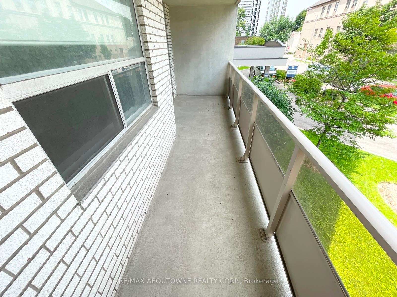 Photo 16 of Unit 207, 111 Market Street, Hamilton, Central — HOMEH