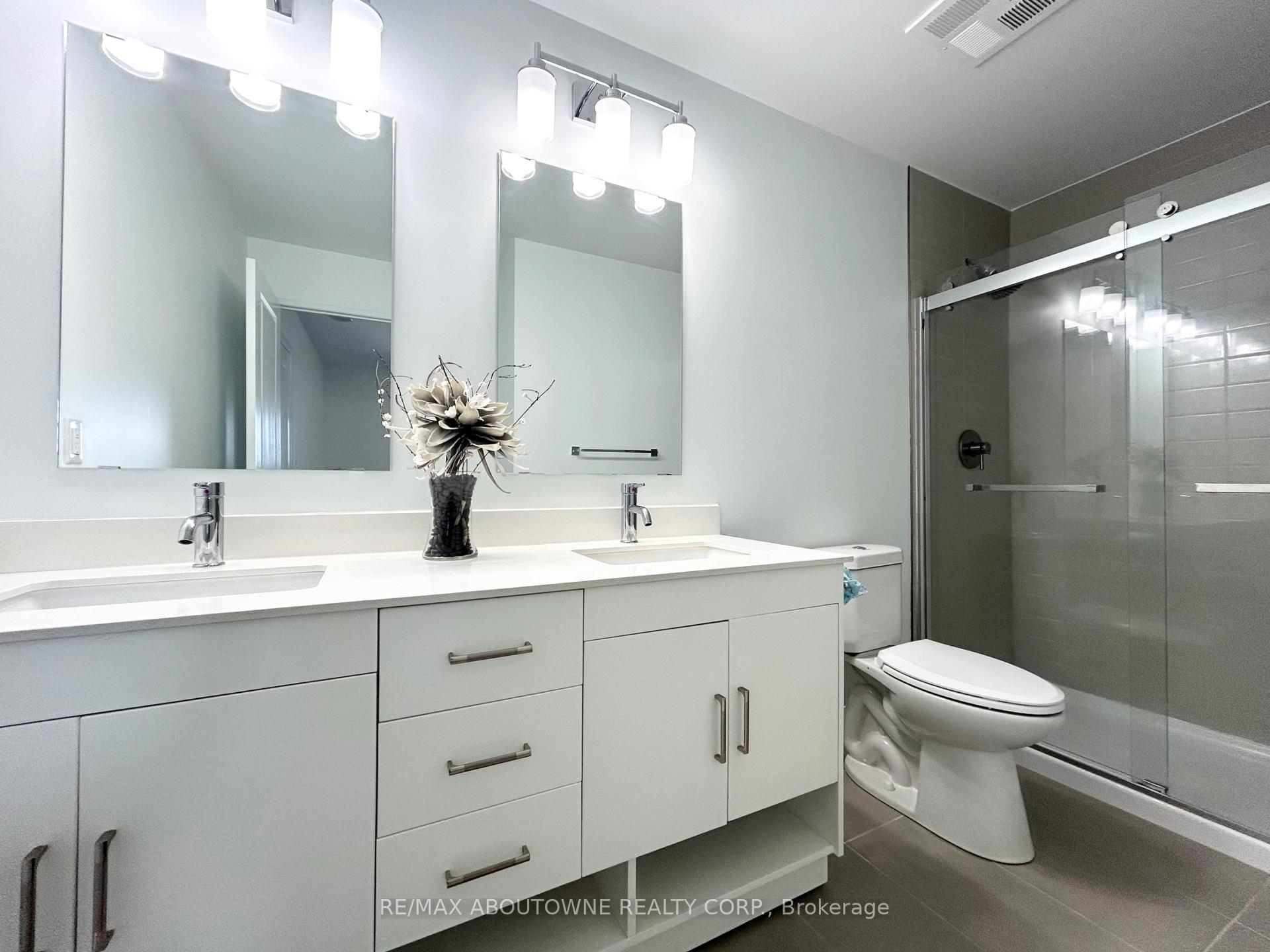Photo 11 of Unit 908, 460A Belmont Avenue W, Kitchener, Cherry Hill — HOMEH