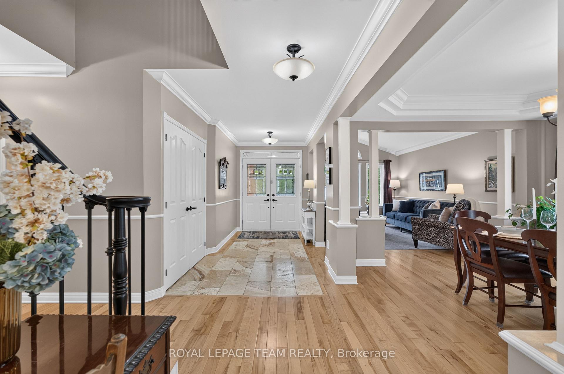 Photo 8 of 12 Forillon Crescent, Ottawa, Kanata - Bridlewood — HOMEH