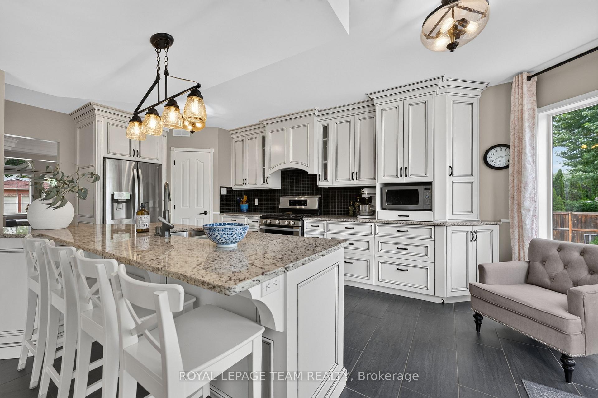 Photo 20 of 12 Forillon Crescent, Ottawa, Kanata - Bridlewood — HOMEH