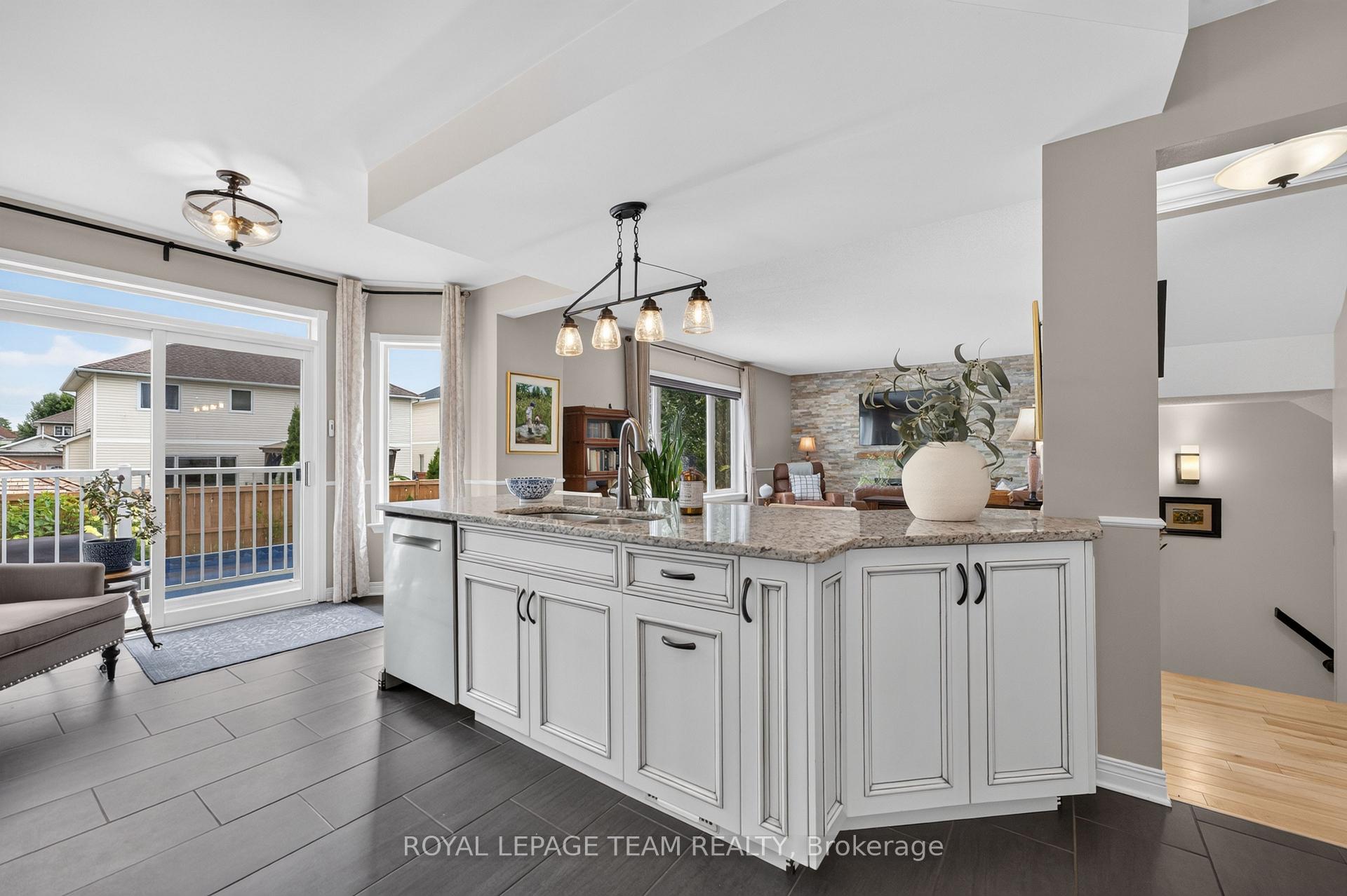 Photo 23 of 12 Forillon Crescent, Ottawa, Kanata - Bridlewood — HOMEH