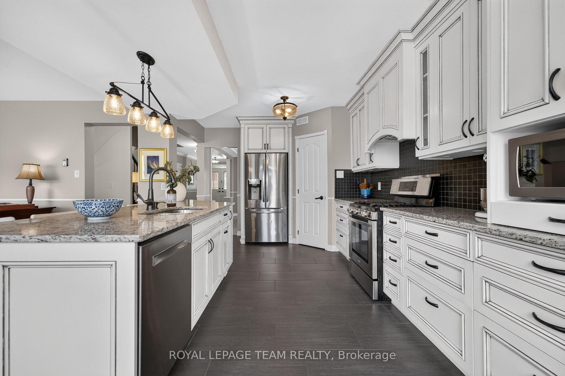 Photo 25 of 12 Forillon Crescent, Ottawa, Kanata - Bridlewood — HOMEH