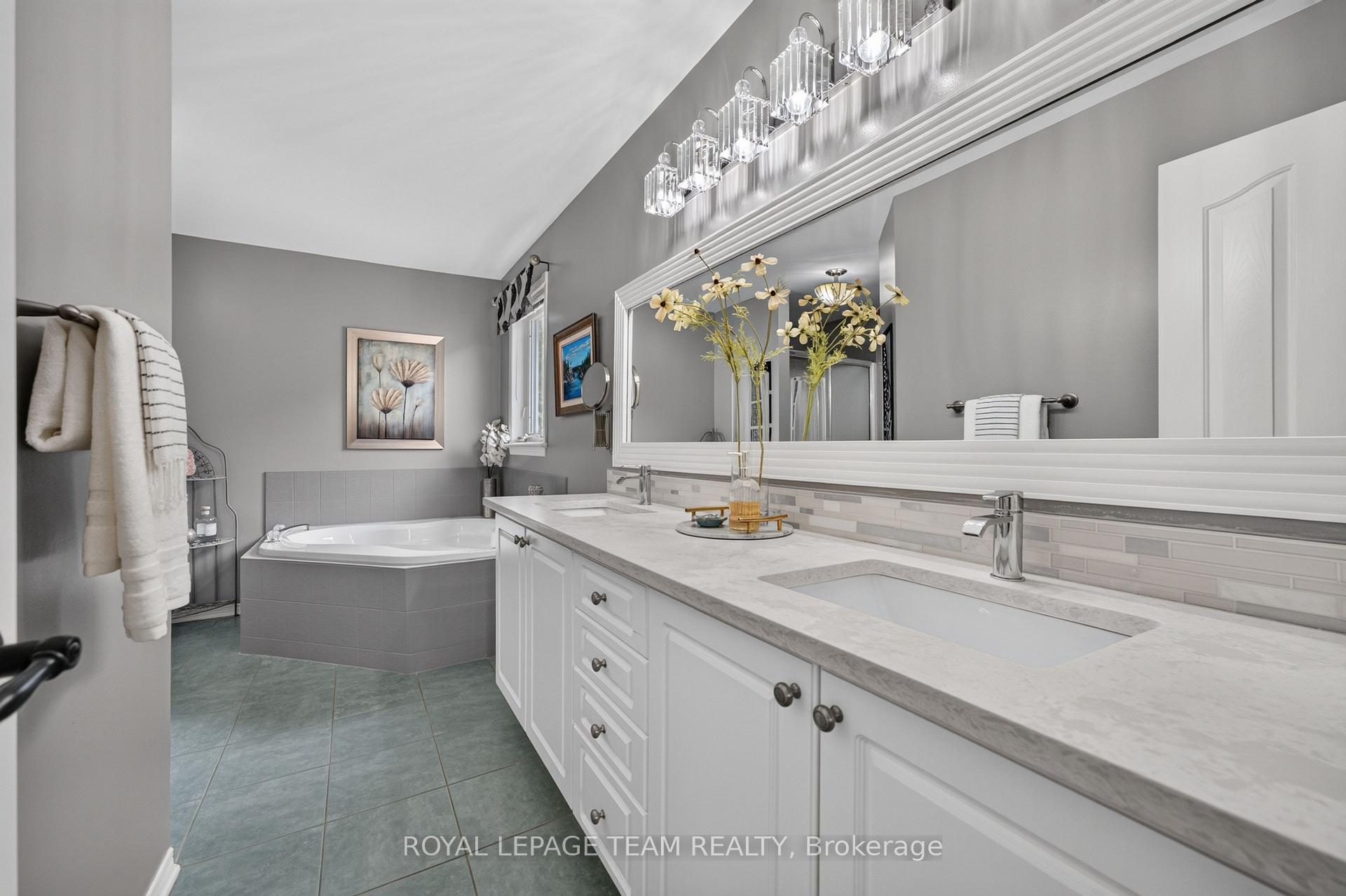 Photo 34 of 12 Forillon Crescent, Ottawa, Kanata - Bridlewood — HOMEH