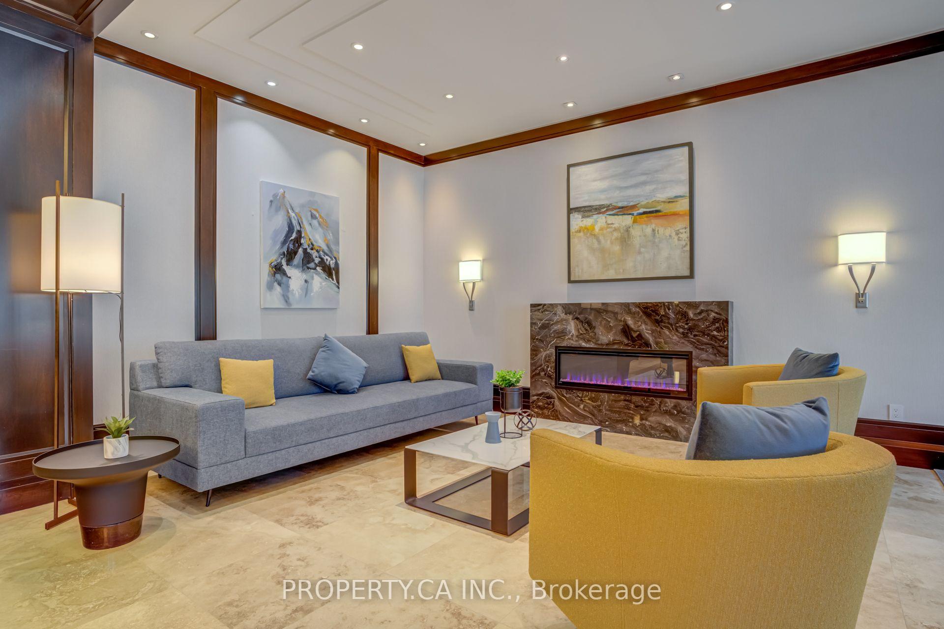 Photo 4 of Unit 201, 88 Promenade Circle, Vaughan, Brownridge — HOMEH