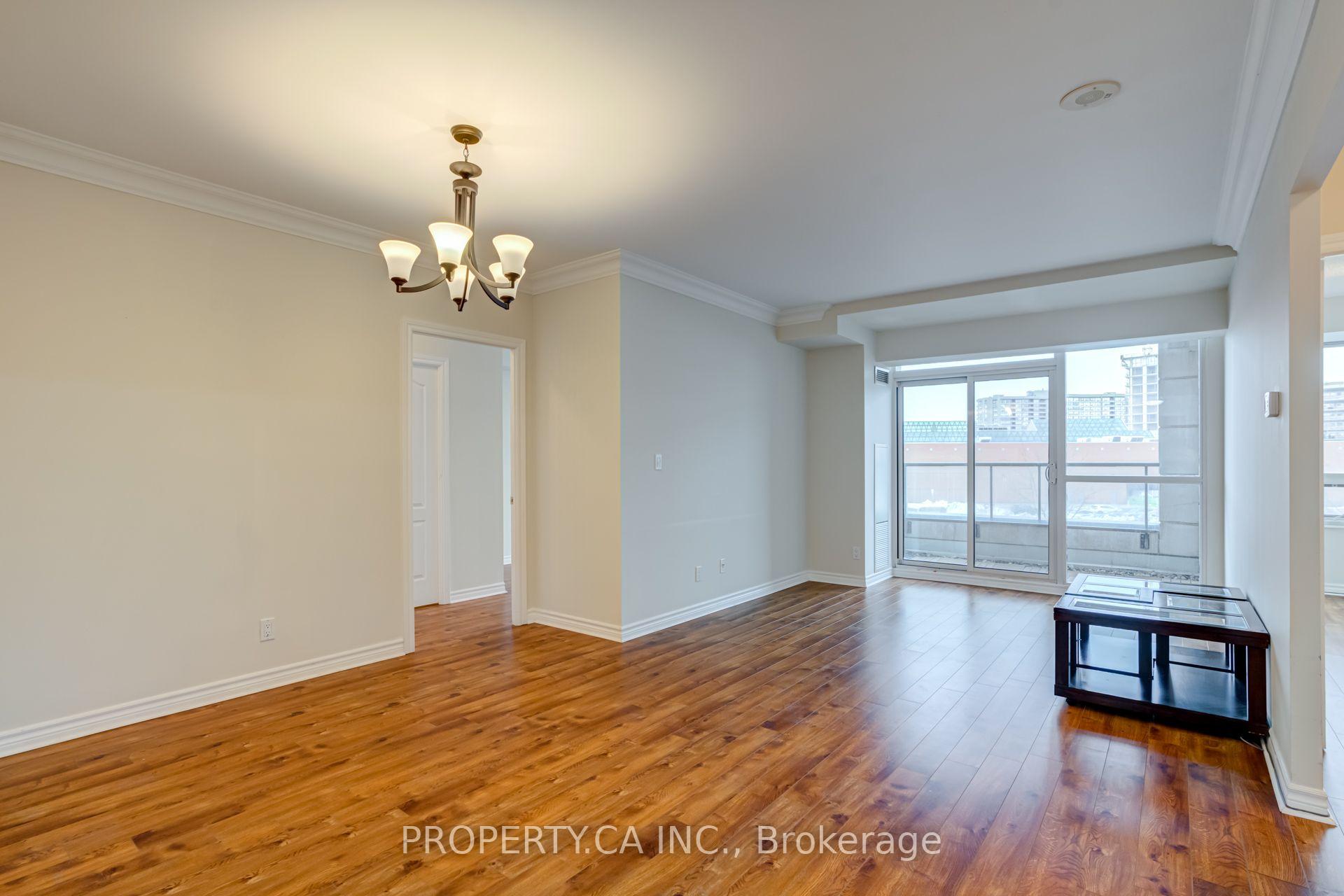 Photo 10 of Unit 201, 88 Promenade Circle, Vaughan, Brownridge — HOMEH