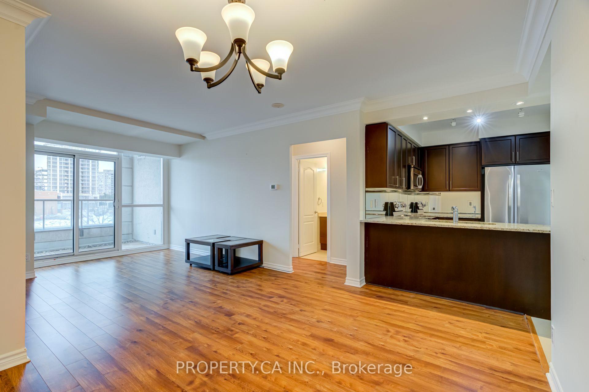 Photo 11 of Unit 201, 88 Promenade Circle, Vaughan, Brownridge — HOMEH