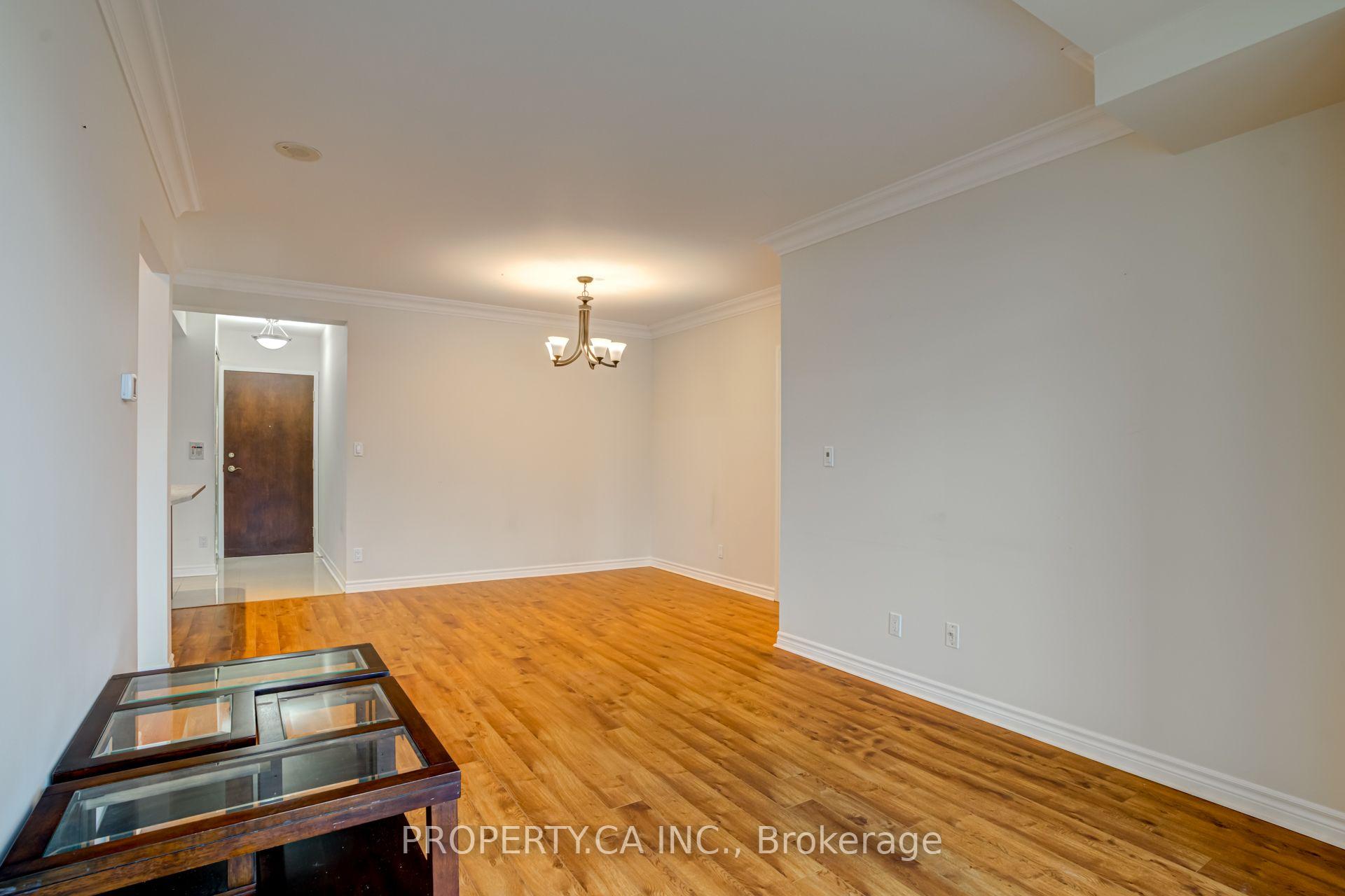Photo 15 of Unit 201, 88 Promenade Circle, Vaughan, Brownridge — HOMEH
