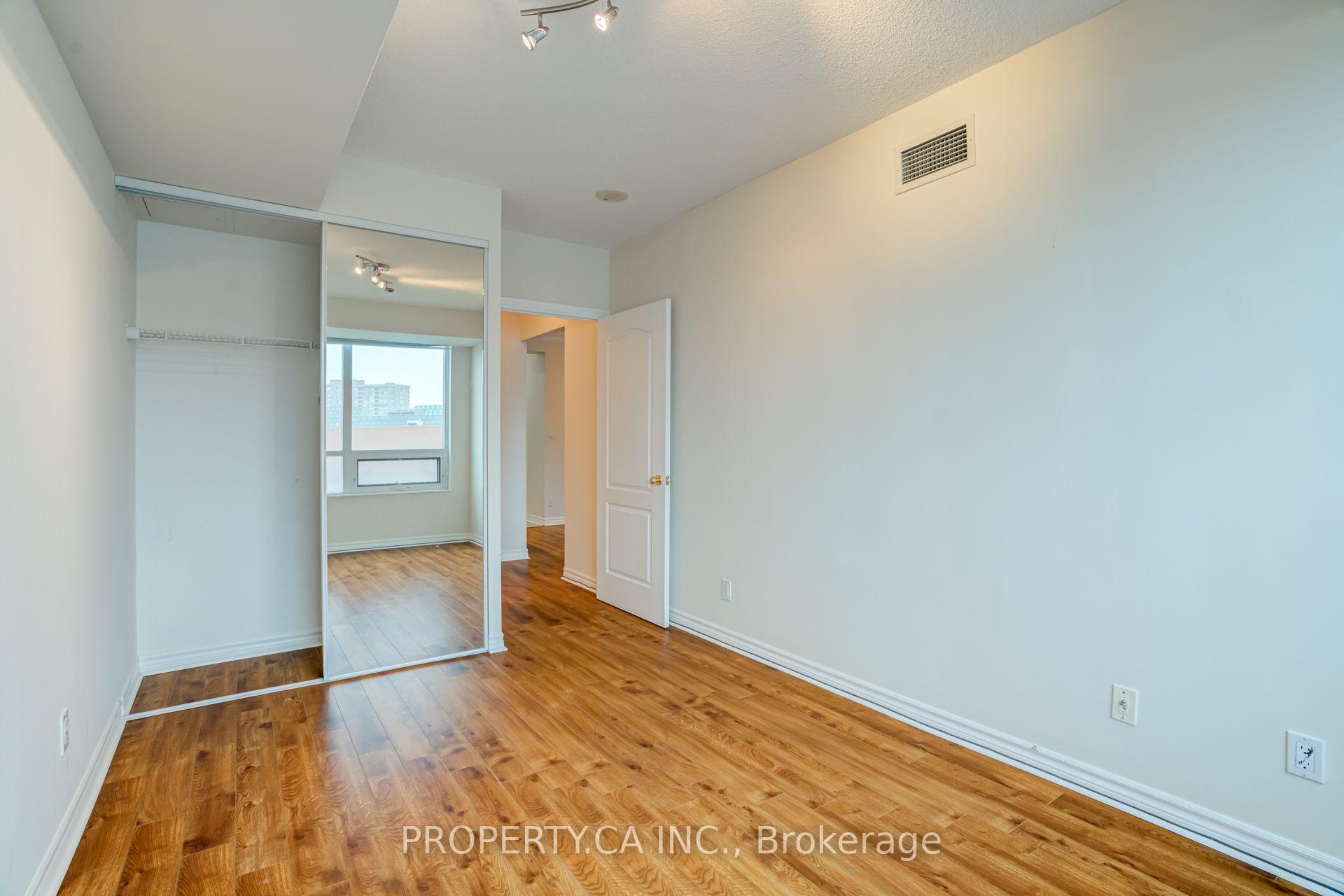 Photo 24 of Unit 201, 88 Promenade Circle, Vaughan, Brownridge — HOMEH