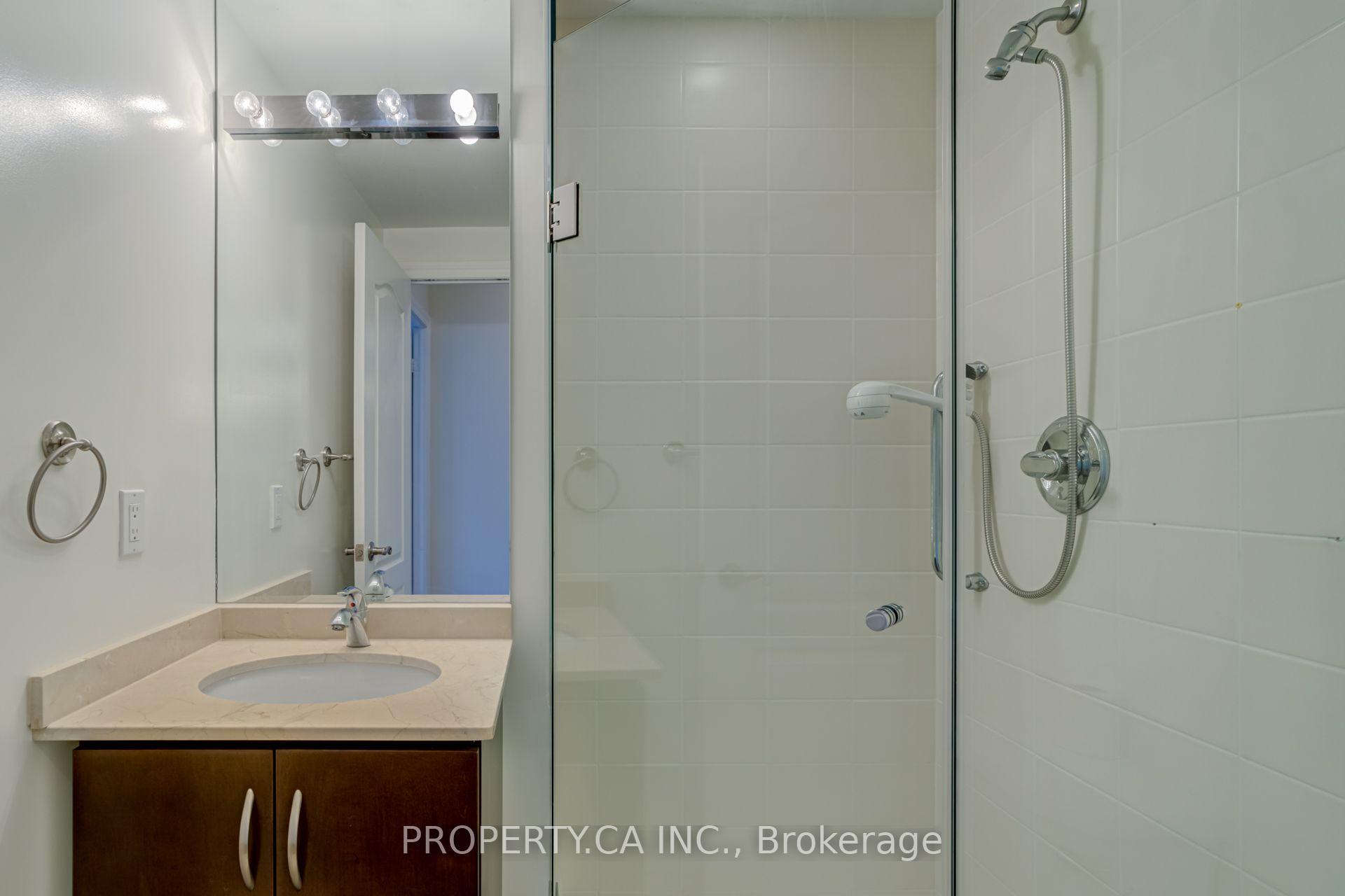 Photo 25 of Unit 201, 88 Promenade Circle, Vaughan, Brownridge — HOMEH