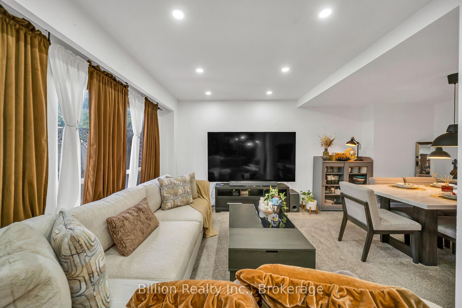 Photo 13 of 96 Quantrell Trail, Scarborough, Malvern — HOMEH
