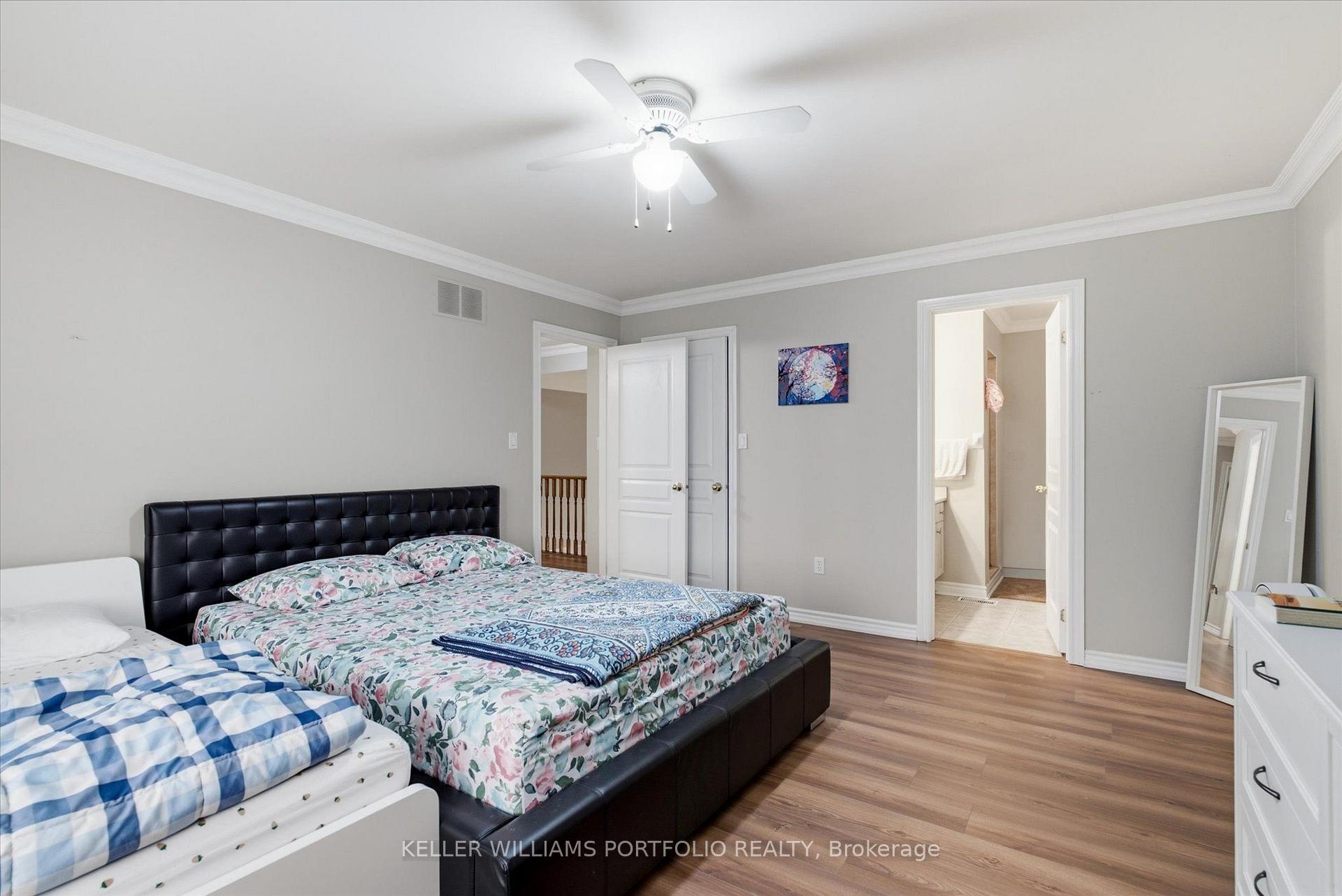 Photo 26 of 2153 Meadowglen Drive, Oakville, Westmount — HOMEH