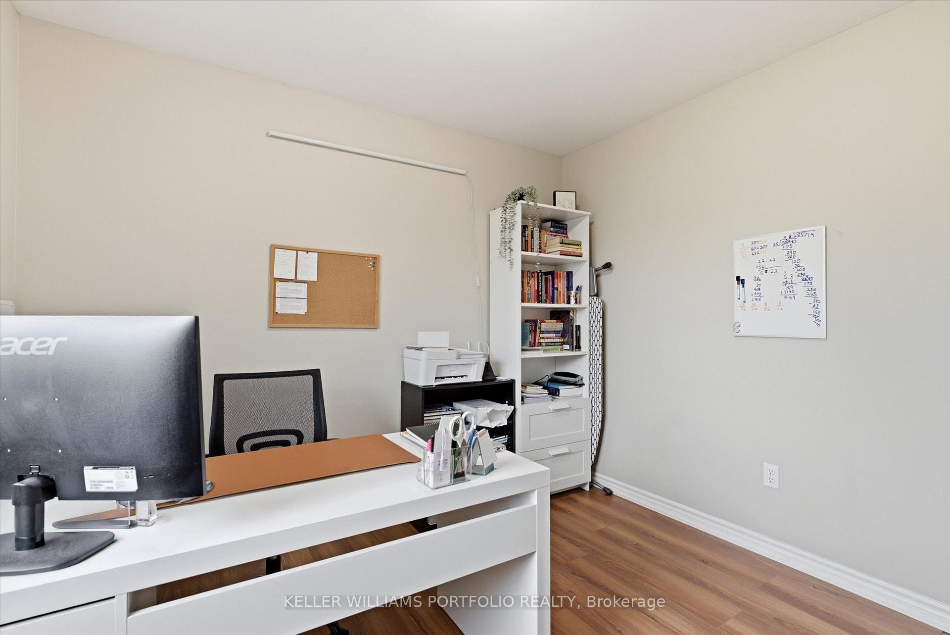 Photo 38 of 2153 Meadowglen Drive, Oakville, Westmount — HOMEH