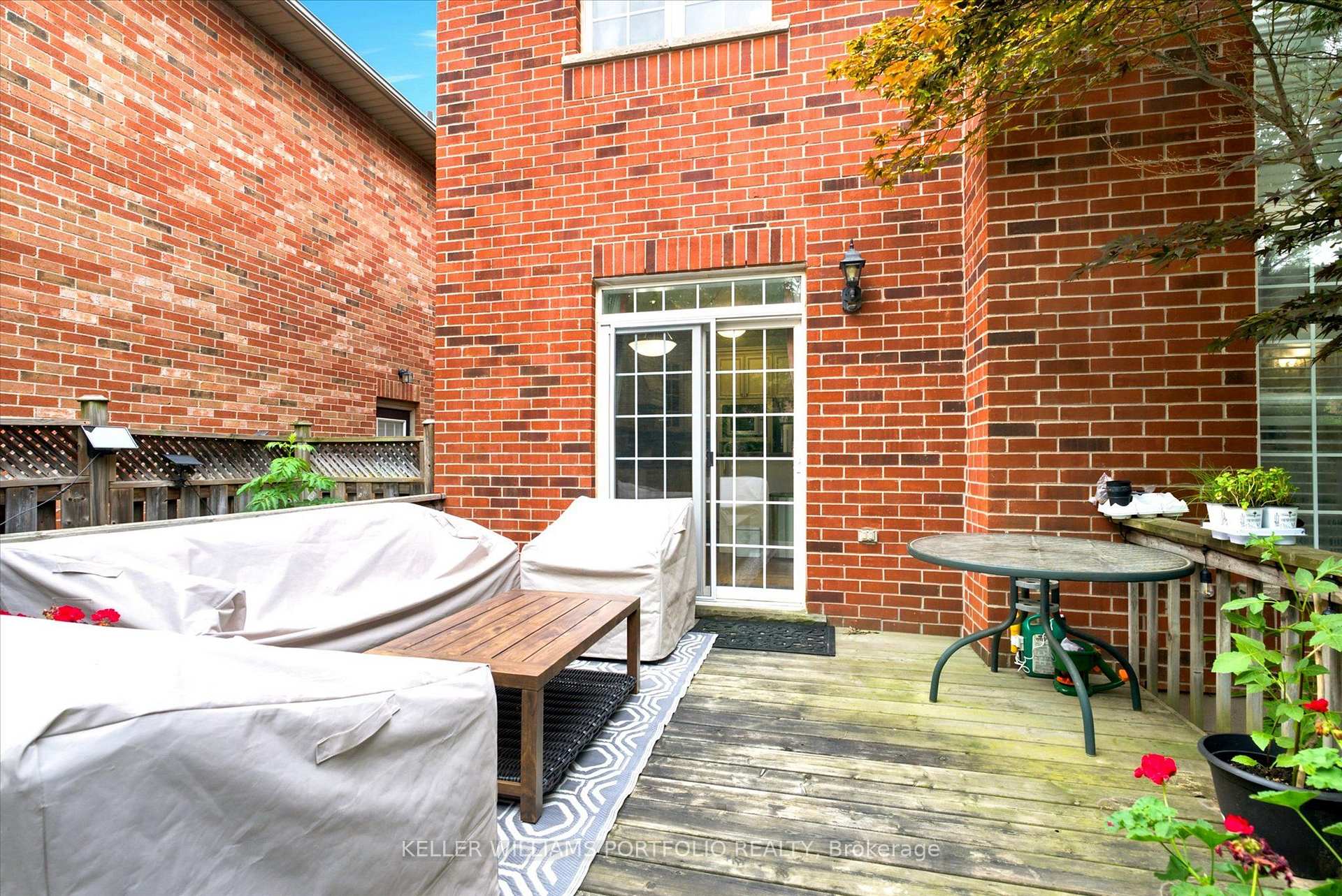 Photo 45 of 2153 Meadowglen Drive, Oakville, Westmount — HOMEH