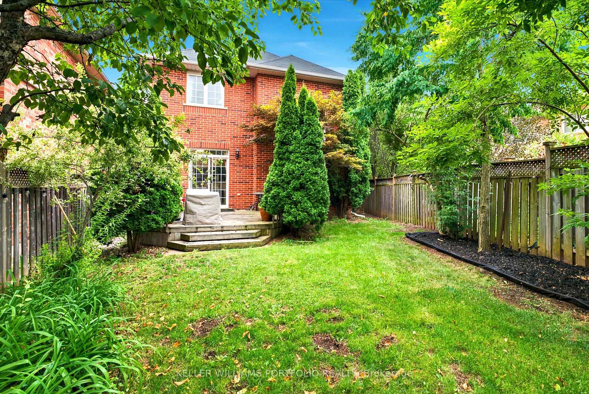 Photo 48 of 2153 Meadowglen Drive, Oakville, Westmount — HOMEH