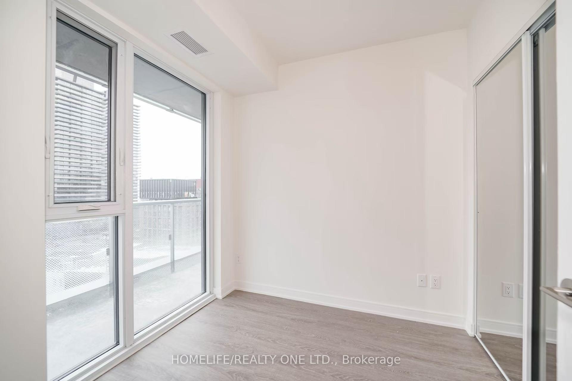 Photo 6 of Unit 1207, 425 Front Street E, Toronto, Waterfront Communities — HOMEH