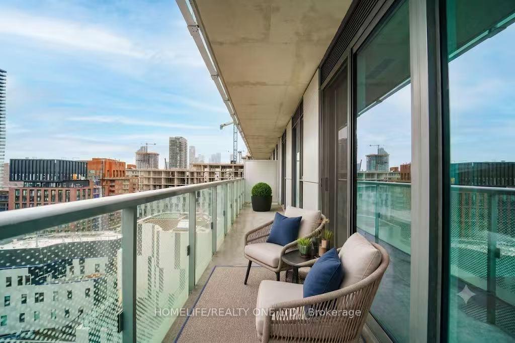 Photo 12 of Unit 1207, 425 Front Street E, Toronto, Waterfront Communities — HOMEH