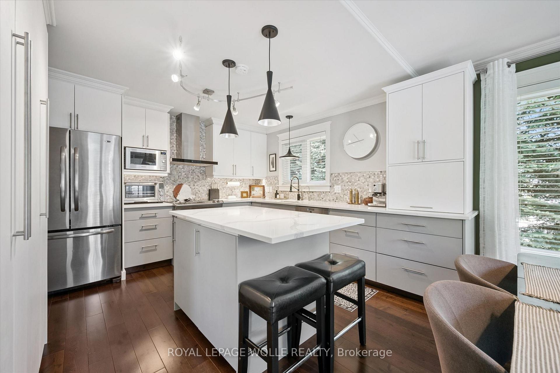 Photo 13 of 1 Pintail Drive S, Woolwich, Elmira — HOMEH