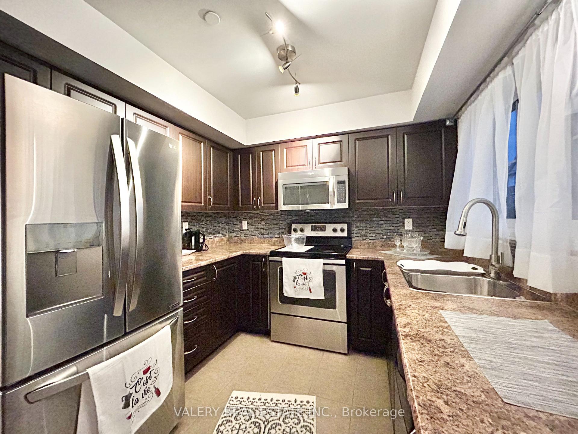 Photo 5 of Unit 39, 51 Hays Boulevard, Oakville, River Oaks — HOMEH