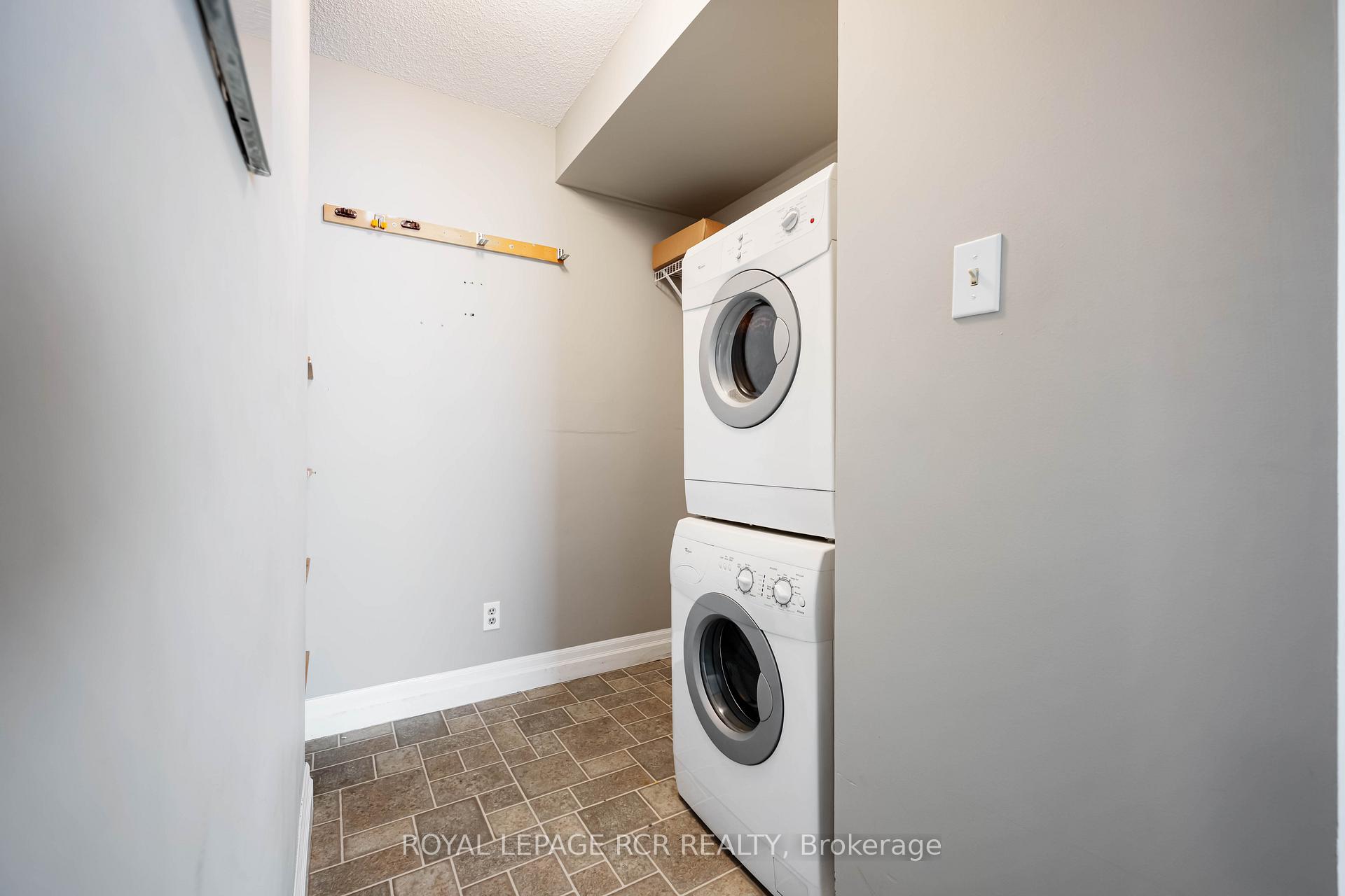 Photo 13 of Unit 32, 16 Fourth Street, Orangeville — HOMEH