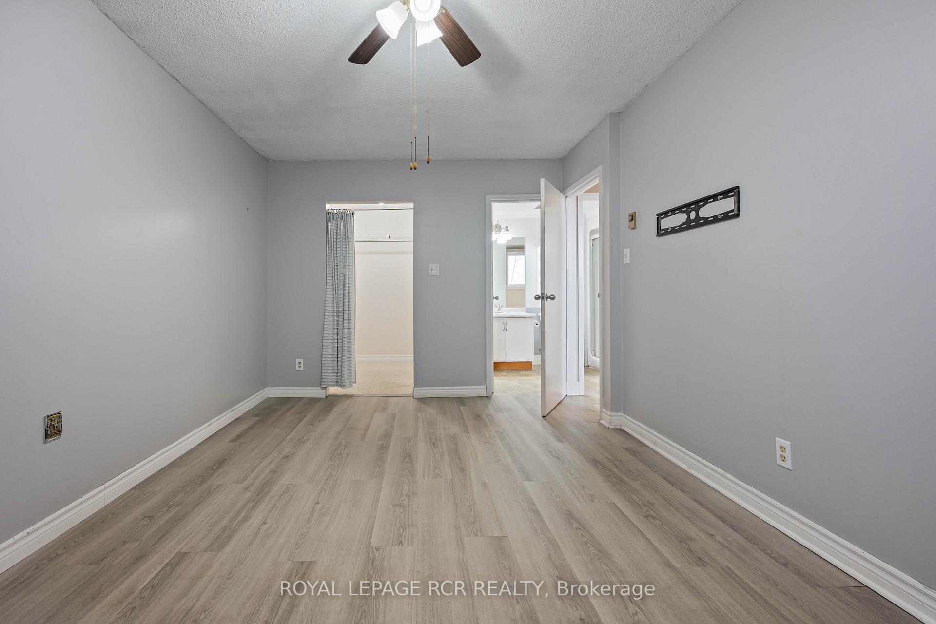 Photo 17 of Unit 32, 16 Fourth Street, Orangeville — HOMEH