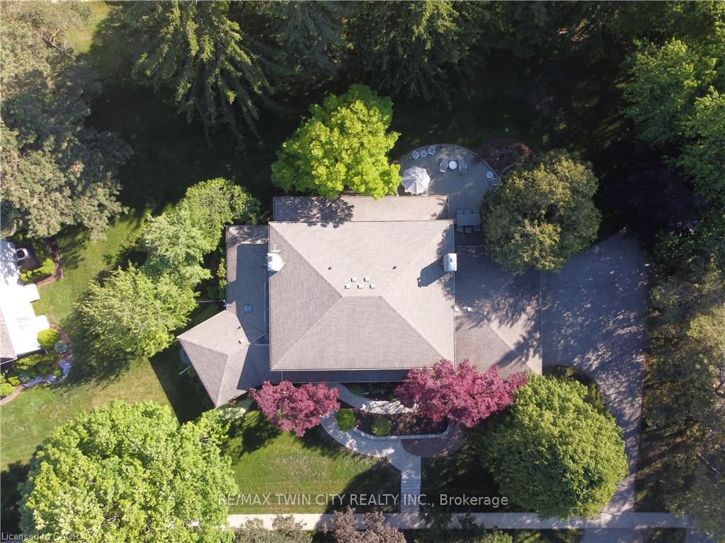 Photo 38 of 61 Huntley Crescent, Kitchener, Westmount - Kitchener — HOMEH