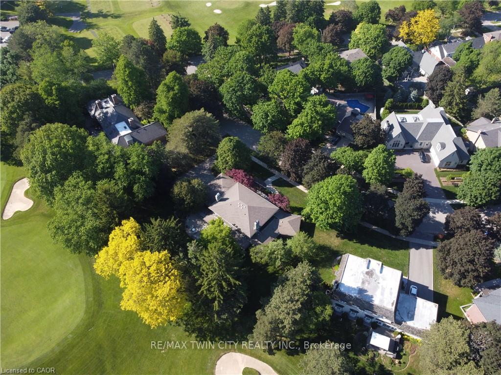Photo 41 of 61 Huntley Crescent, Kitchener, Westmount - Kitchener — HOMEH