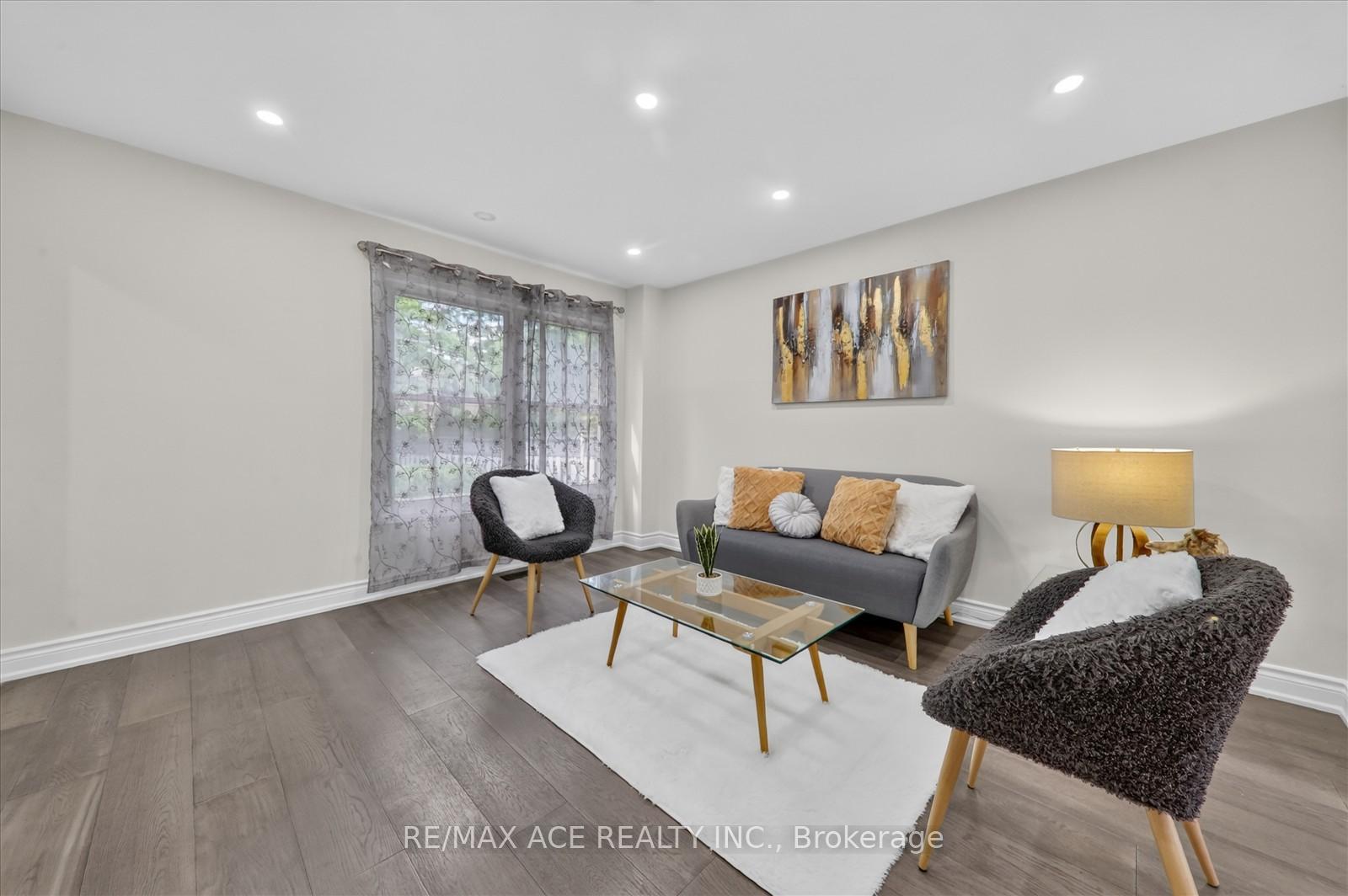 Photo 7 of 4 Beaumont Drive, Ajax, Central West — HOMEH