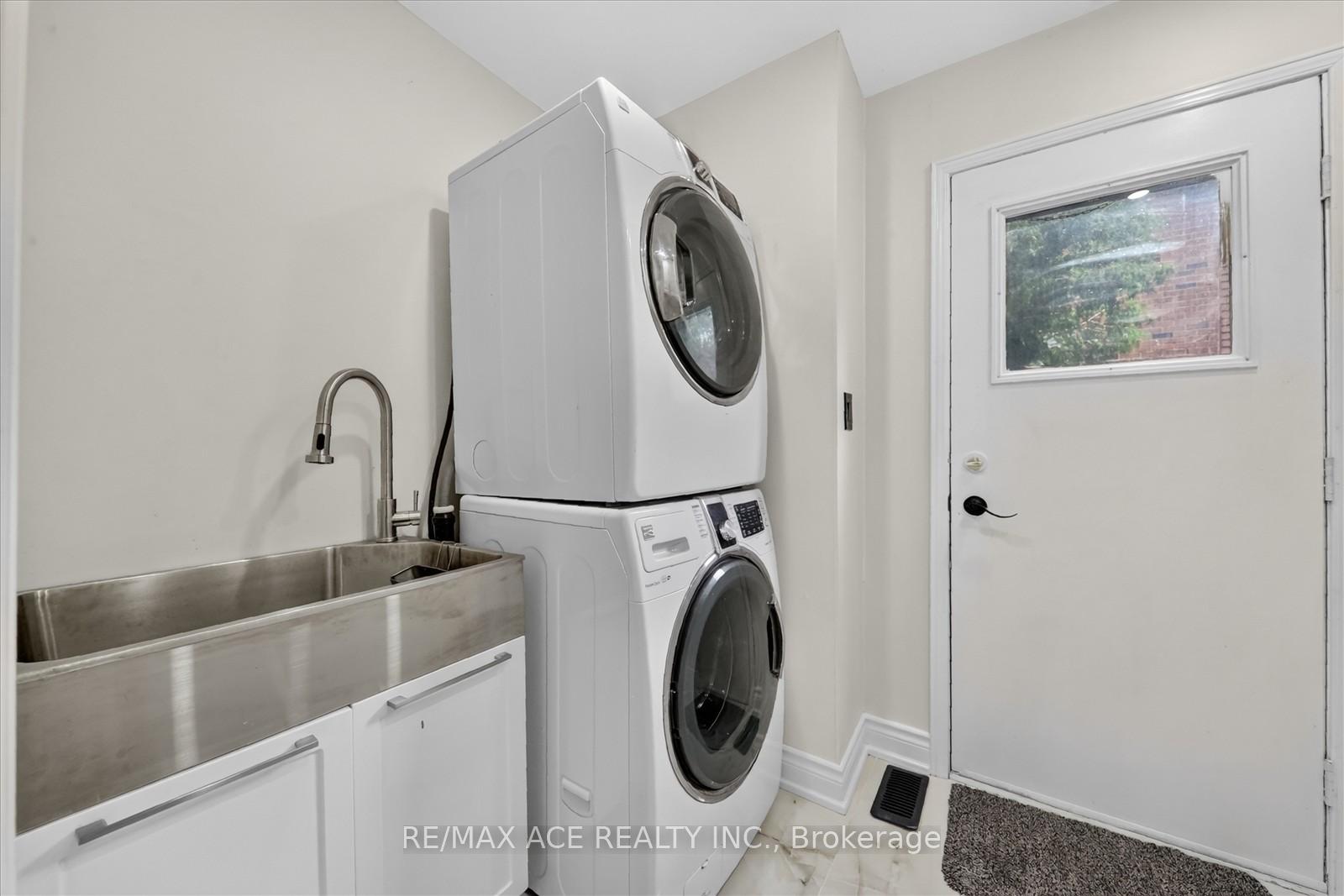 Photo 22 of 4 Beaumont Drive, Ajax, Central West — HOMEH