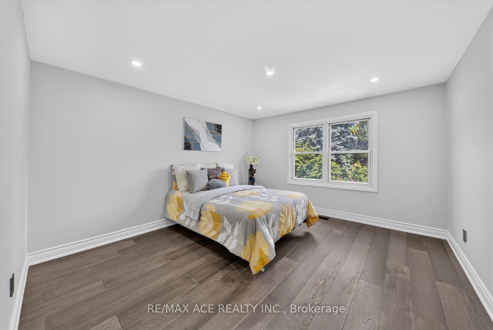 Photo 33 of 4 Beaumont Drive, Ajax, Central West — HOMEH