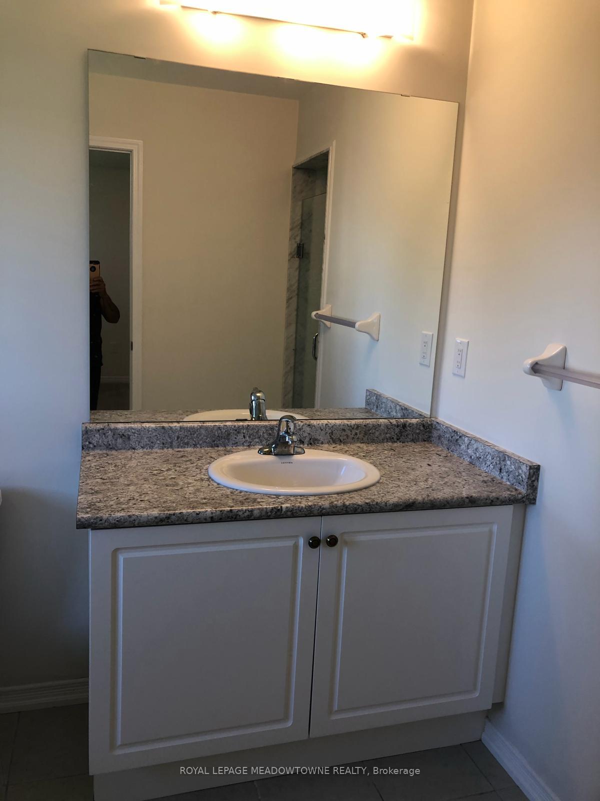 Photo 28 of 20 Butcher Crescent, Brantford, Empire South — HOMEH