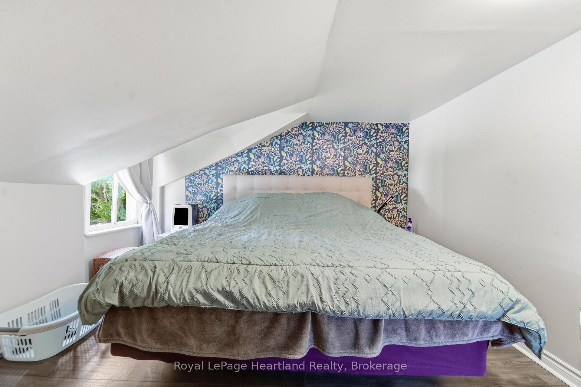 Photo 21 of 117 Quebec Street, Goderich, Goderich (Town) — HOMEH