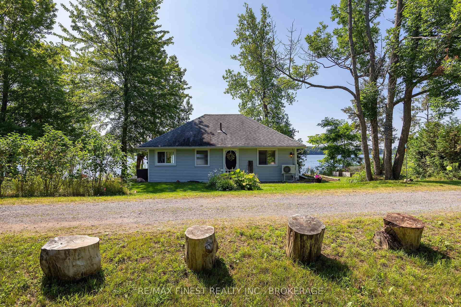 Photo 4 of 1050 Anker Lane, Frontenac, Frontenac South — HOMEH