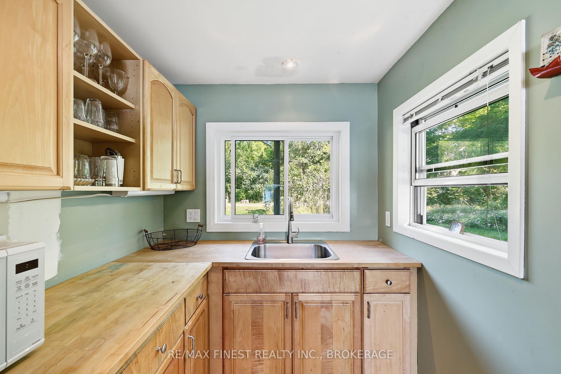 Photo 9 of 1050 Anker Lane, Frontenac, Frontenac South — HOMEH