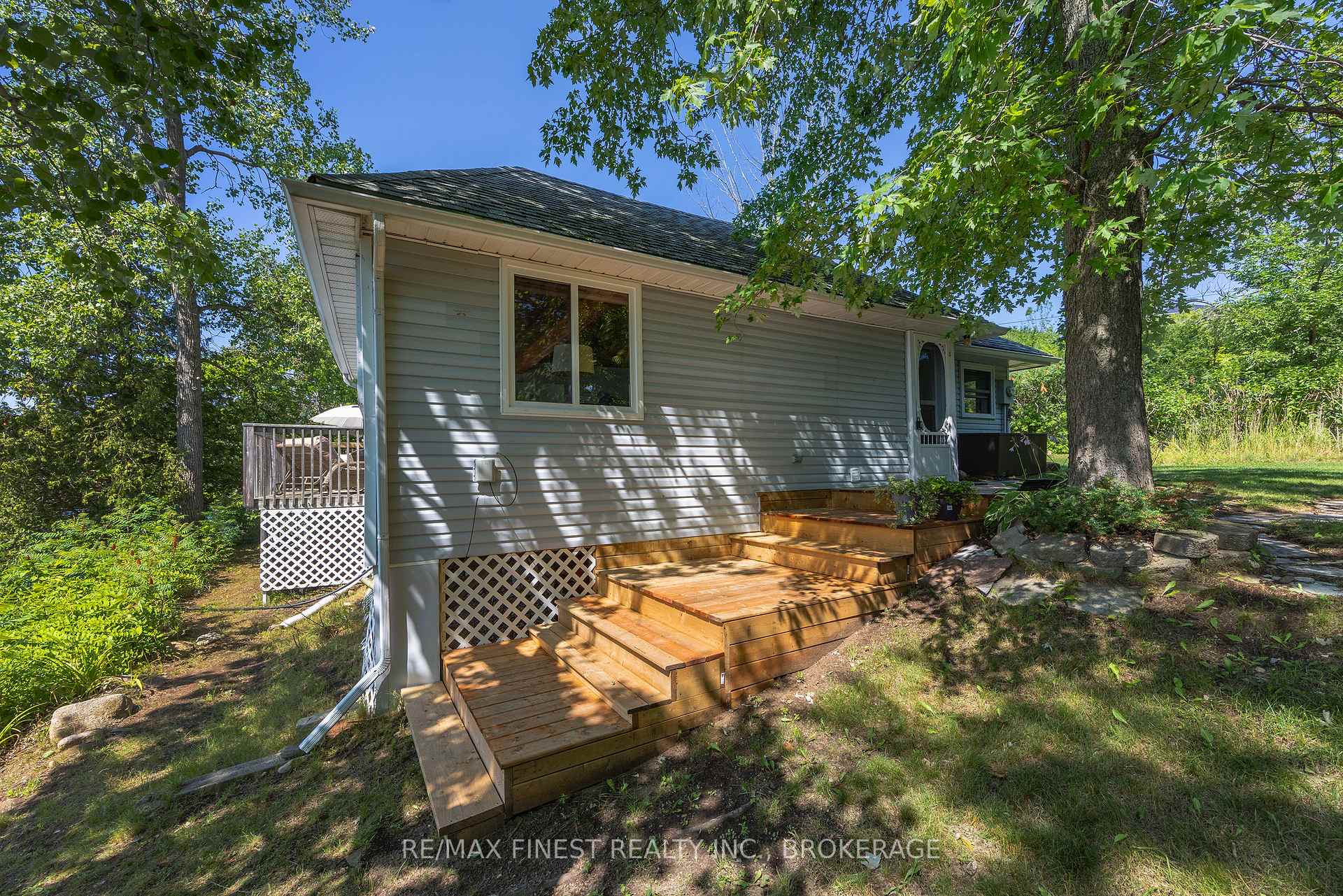 Photo 32 of 1050 Anker Lane, Frontenac, Frontenac South — HOMEH