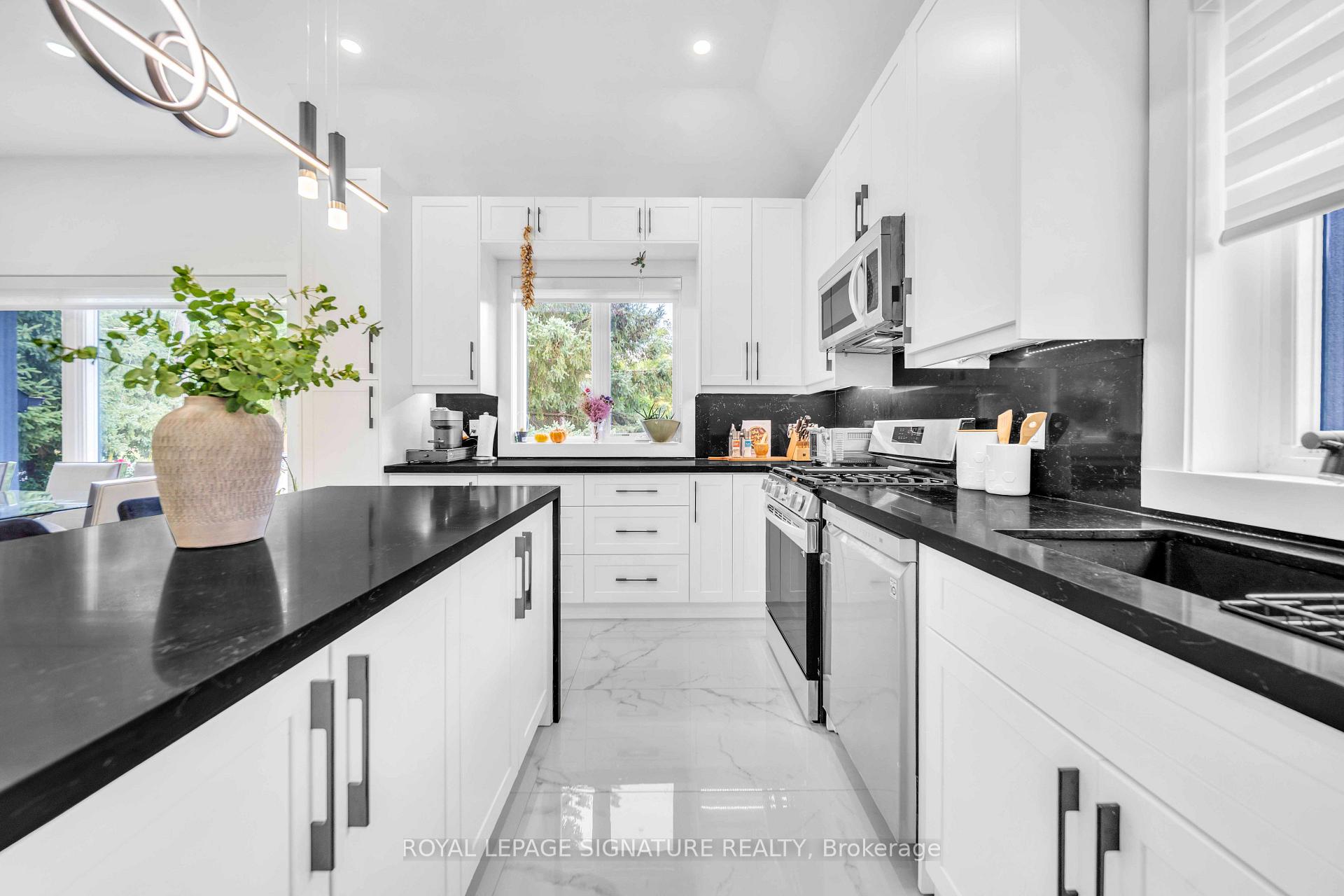 Photo 29 of 3 Pamcrest Drive, North York, Newtonbrook East — HOMEH
