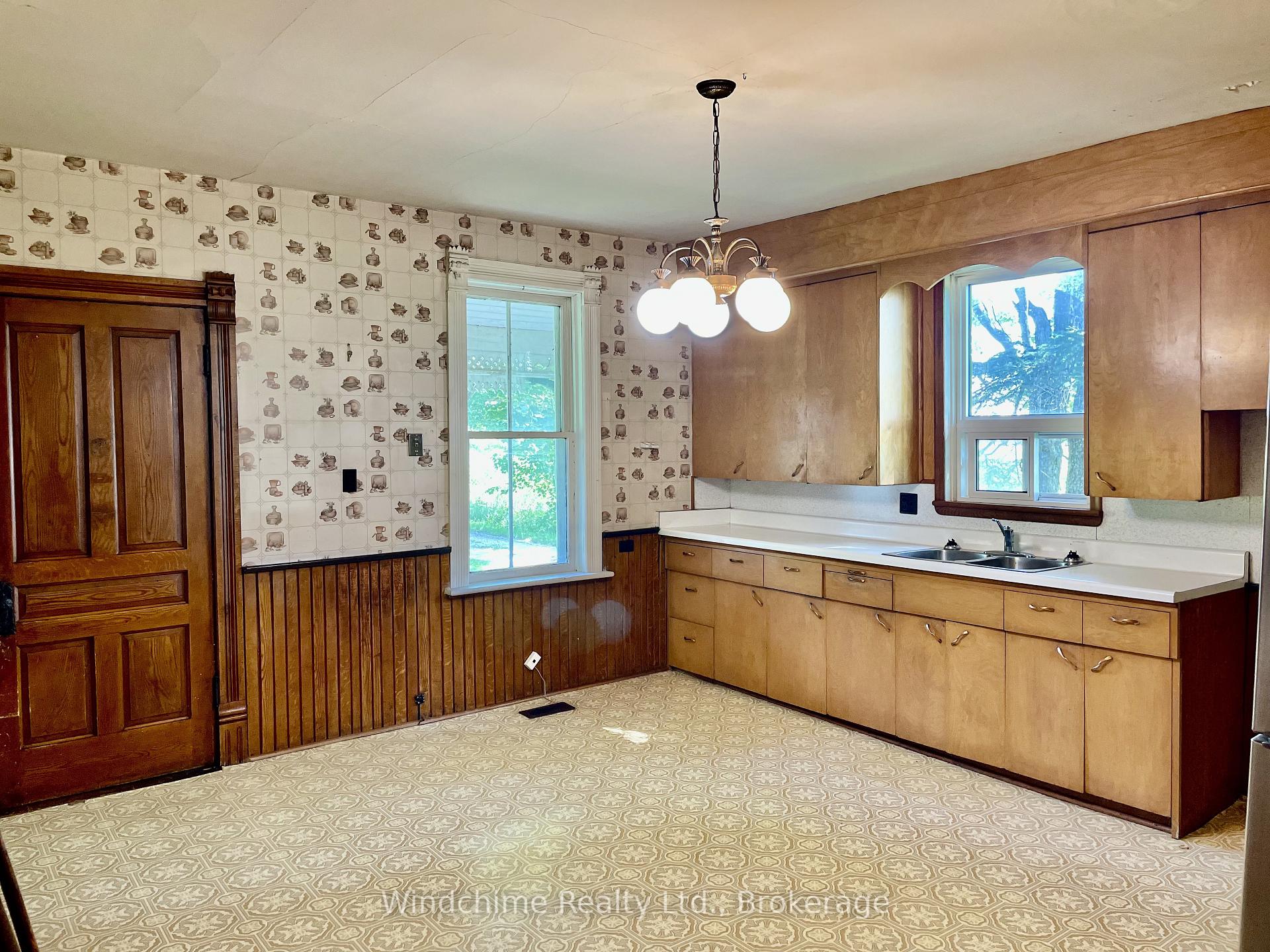 Photo 10 of 186142 Grey Road 9, Southgate — HOMEH