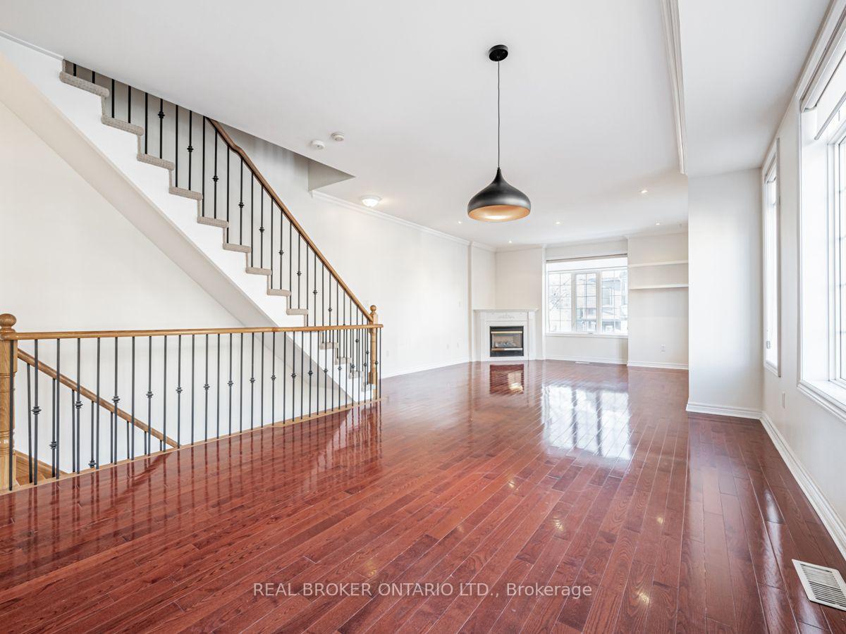 Photo 11 of 102 Natalie Place, Toronto, South Riverdale — HOMEH