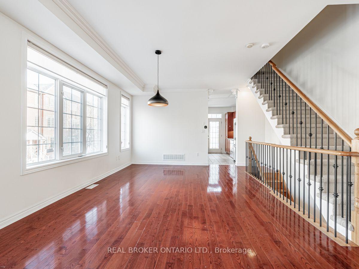 Photo 13 of 102 Natalie Place, Toronto, South Riverdale — HOMEH