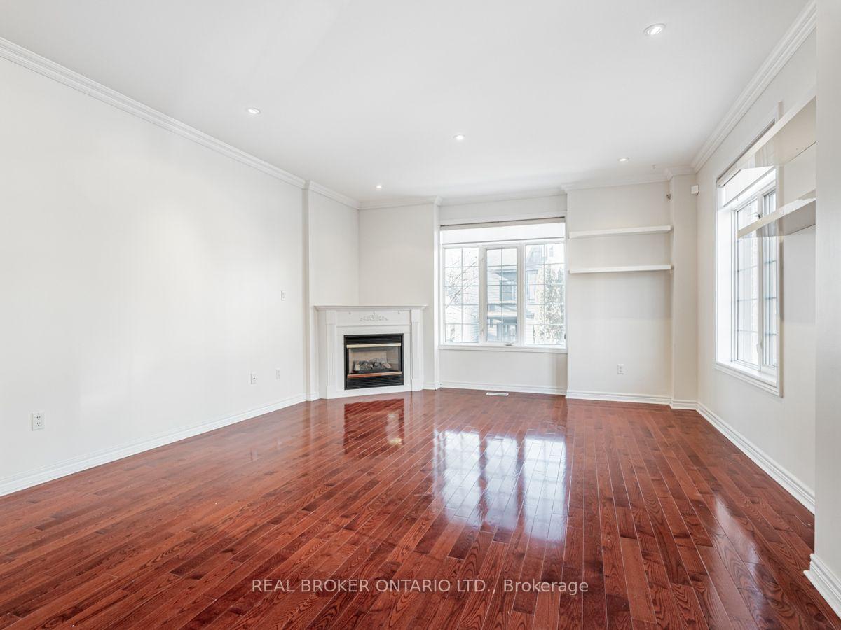 Photo 14 of 102 Natalie Place, Toronto, South Riverdale — HOMEH