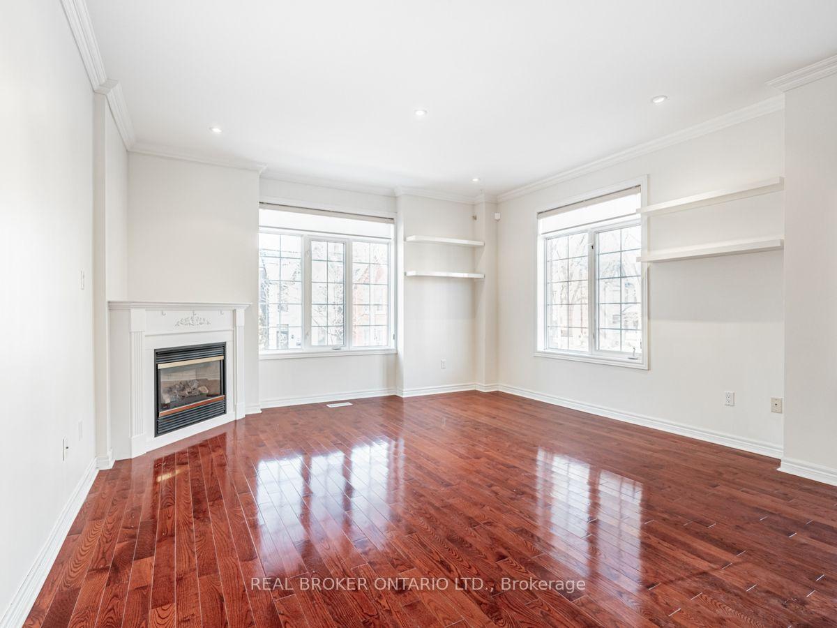Photo 15 of 102 Natalie Place, Toronto, South Riverdale — HOMEH